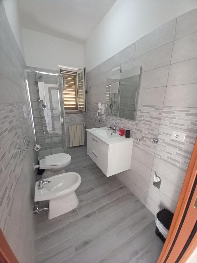 Il Girasole Formia Guesthouse Rooms Luaran gambar