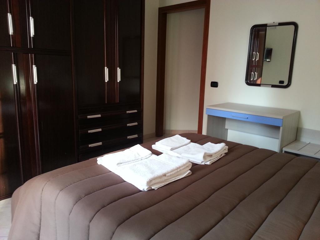 Il Girasole Formia Guesthouse Rooms Luaran gambar
