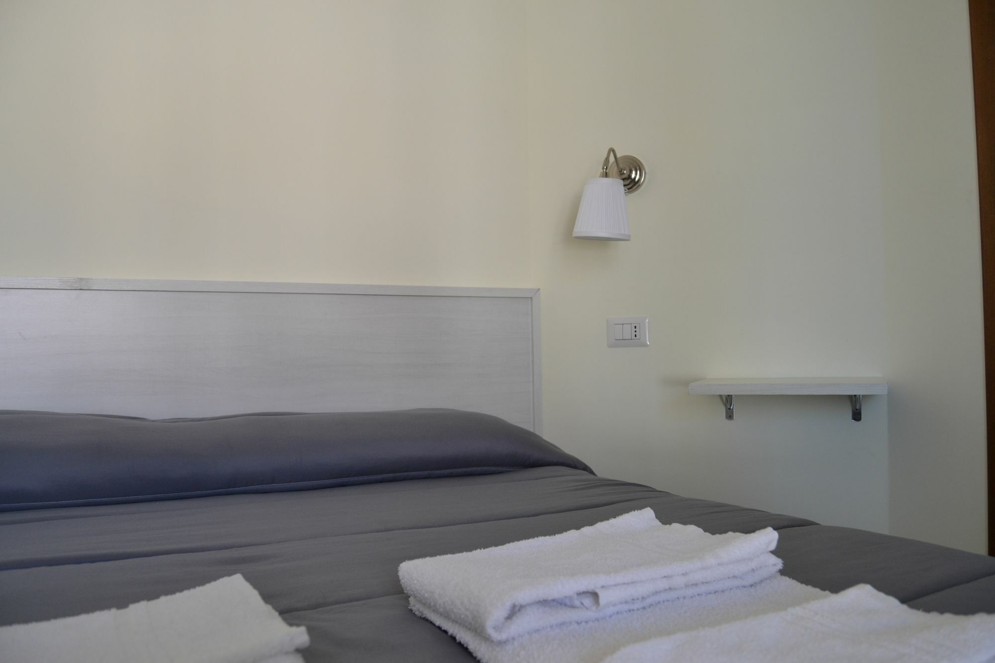 Il Girasole Formia Guesthouse Rooms Luaran gambar